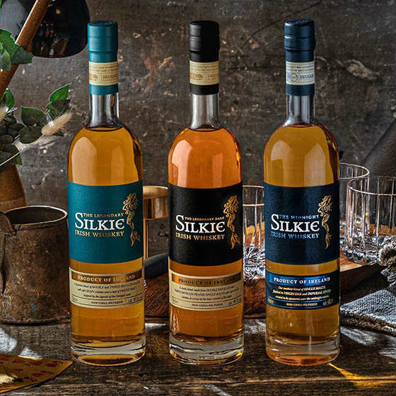 A legenda inspirálta füstös ír Silkie Whiskey	